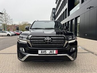 TOYOTA LAND CRUISER 200 - 1