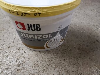 Predám exteriérovú fasádnu omietku Jubizol.