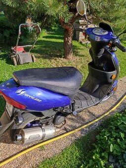 Skuter, Keeway Huricane