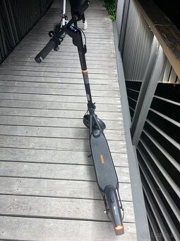 Ninebot F2
