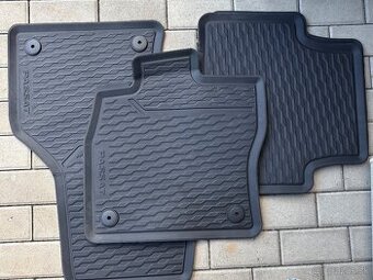 VW PASSAT GUMOVÉ ROHOŽE, SADA (r.2016 - )