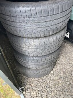 Predám zimné pneumatiky 245 40 R19