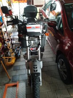 Honda transalp 650