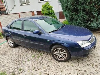 Ford Mondeo Sedan