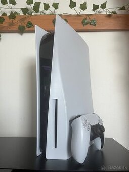 PS5 + 4 Hry