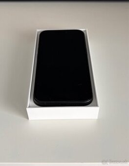 Predám iPhone 15 – 128 GB, Black