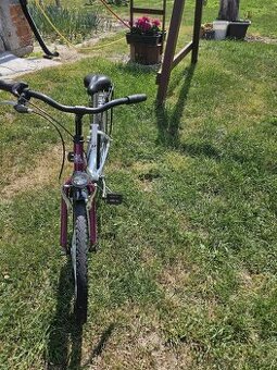 Predám dievčenský bicikel