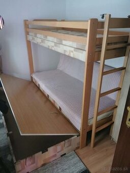 Dvojposchodova posteľ