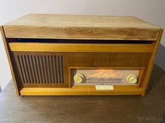 Repasovane staré rádio - 1