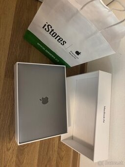 MacBook Air 13" (2020) Space Gray - 1