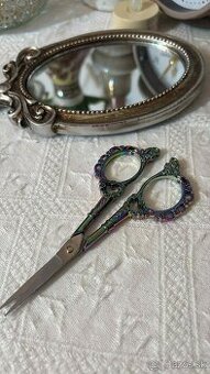 Viacfarebné zdobené nožnice 12 cm