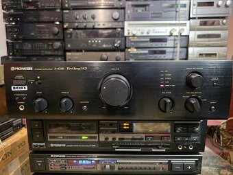 Pioneer A-405R stereo zosilňovač