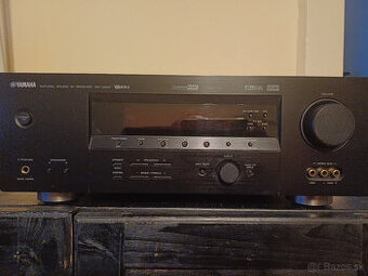 Yamaha RX-V450 Zosilňovač Surround Dolby Digital