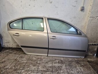 Predám dvere na Škoda Octavia II 2 - 9201- Zlatá metalíza -