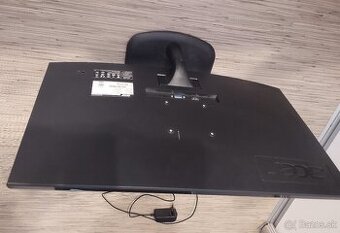 Predám monitor, ktorý už nepoužívam.