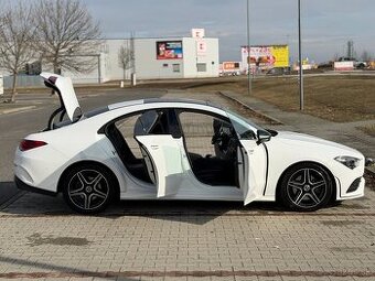 Mercedes-Benz CLA 200d  Kupé AMG Line