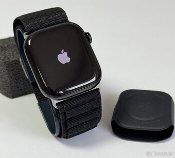 Apple Watch 10 42mm Black - nepoužité, neaktivovane