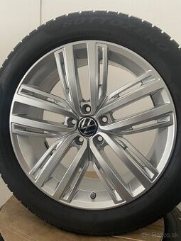 Original alu vw Tiguan r19 Auckland + 235/50/19 95%