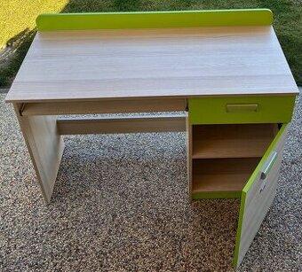 Predám detský písací stôl