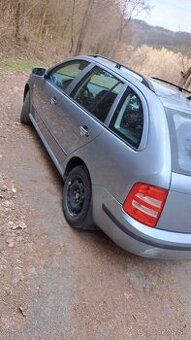 Predam skoda fabia 1.2 htp benzin