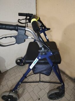 Chodítko stvorkolesove, skoro nove, 50€