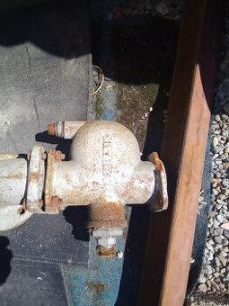 Kúpim armatúru na kotol viadrus