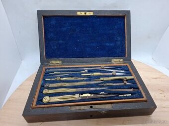 Predám starožitnú mosadznú súpravu kružidiel 120€