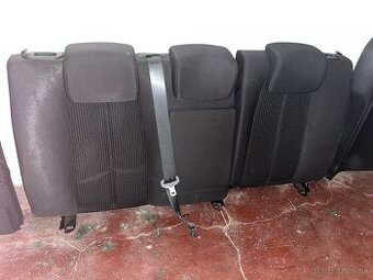 Predam interier na Renault Megane 2 2003-2011