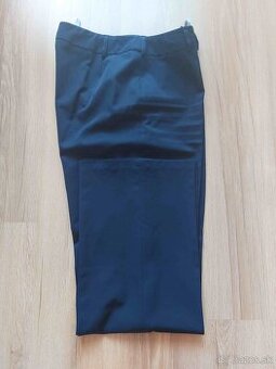 Nohavice elegantné 46
