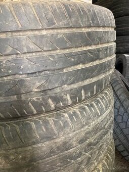 225/50R17 letne