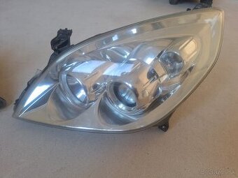 Predne svetla opel vectra c