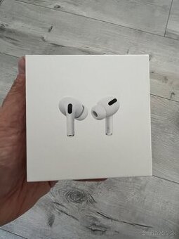Apple AirPods Pro slúchadla