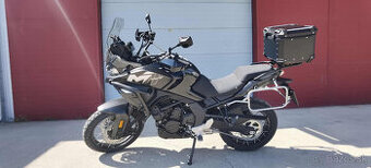 CFMOTO 700MT Adventure