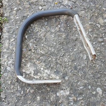 Rúčka na motorovú pílu