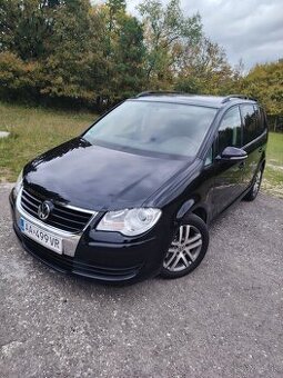 Volkswagen Touran 1.9tdi- 2010