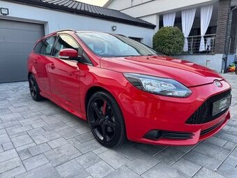 FORD FOCUS ST 2.0 T EXOBOOST BENZIN 184KW 250PS