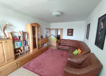 Veľký 3 izbový byt na Štefánikovej ulici v Michalovciach.