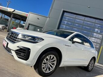 Volkswagen Touareg 3.0 V6 TDI SCR 286k R-Line 4Motion Tiptro