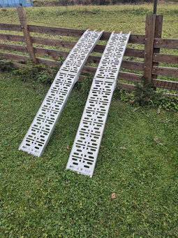 Hliníkové nájazdy rampy s nosnosťou 400kg-pár