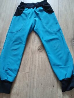 Softshellové nohavice veľ 128