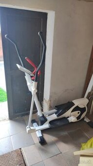 Eliptický trenažér