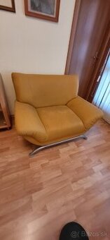 Darujem koženú fotelku za odvoz