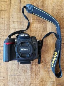 Zrkadlovka Nikon D 7000