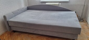 Vyklápacia posteľ s úložným priestorom