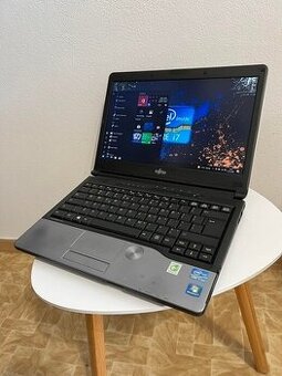Notebook 13,3" FUJITSU.Intel i7-3520M 2x2,90GHz.240gb