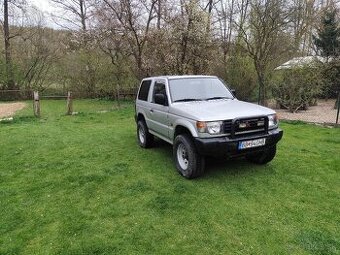 MITSUBISHI PAJERO 2.5TD