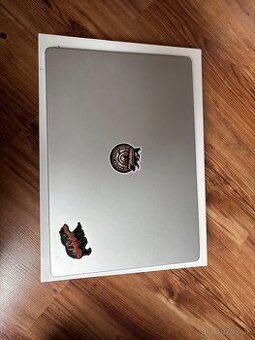 Macbook Pro 16 2021 10core CPU 16core GPU 16GB RAM 1TB SSD