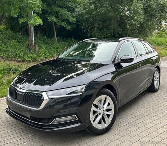 Škoda OCTAVIA 4 Style 2.0TDi DSG 110kW ACC/ŤAŽNÉ/MŔTVY/KESSY
