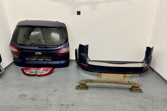 Ford Mondeo mk4 zadna cast