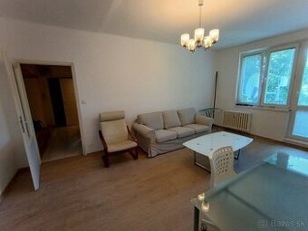 Na prenájom 2 izbový byt Nitra centrum aj s deťmi